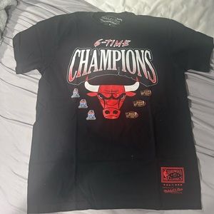 Bulls vintage jersey, comfortable to wear,street wear.